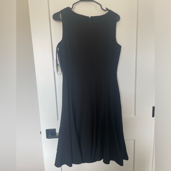 NWT Calvin Klein Black Fit & Flare Sleeveless Dress – Size 8 - Picture 6 of 7